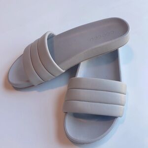 Ccocci Dottie slides